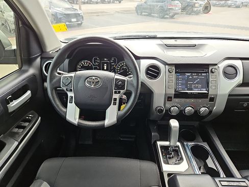 Used 2019 Toyota Tundra SR5 image 8