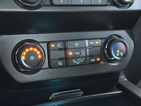 Used 2022 Ford F350 XLT image 20