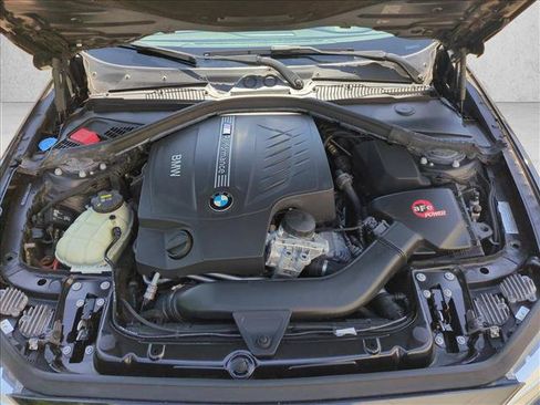 Used 2016 BMW M235i Coupe RWD image 22