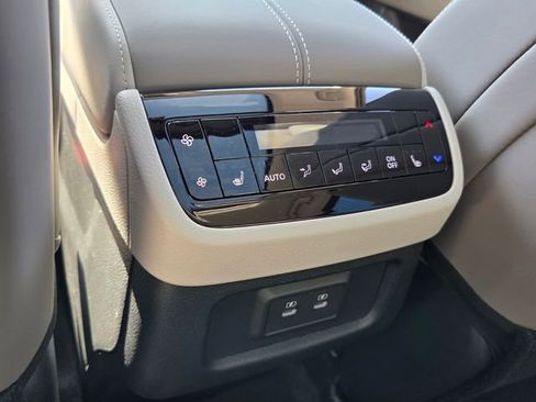 New 2026 INFINITI QX60 Luxe w/ Cargo Package FWD image 17