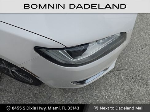 Used 2017 Lincoln MKZ Premiere image 10
