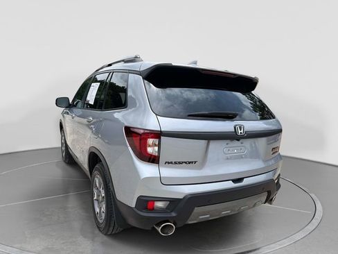 Used 2022 Honda Passport TrailSport image 6
