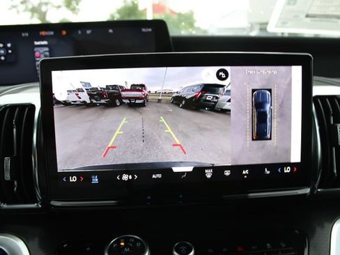 New 2027 Ford Expedition Platinum w/ Stealth Appearance Package AWD/4WD image 13