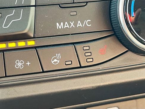 Used 2024 Ford Maverick Lariat image 21