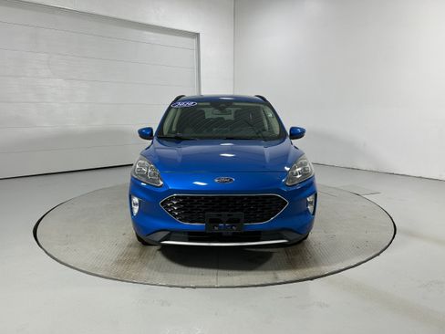 Used 2020 Ford Escape Titanium AWD/4WD image 17