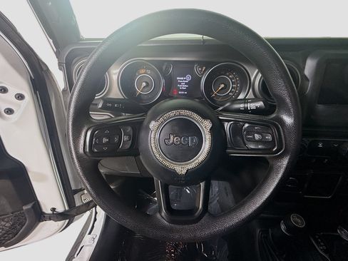 Used 2022 Jeep Wrangler Unlimited Sport AWD/4WD image 13