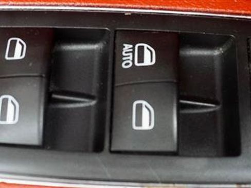 Used 2015 Dodge Charger SXT w/ Plus Group image 29