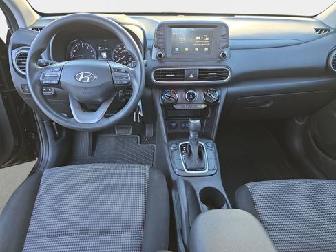 Used 2019 Hyundai Kona SE image 9