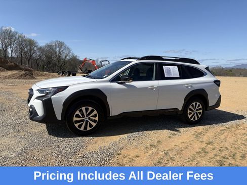 Certified 2025 Subaru Outback Premium AWD/4WD image 4