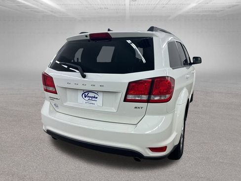 Used 2014 Dodge Journey SXT w/ Flexible Seating Group image 12