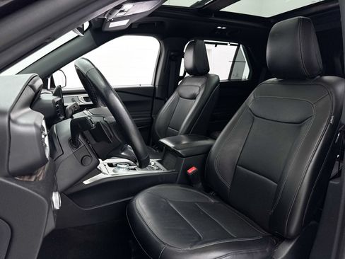Used 2020 Ford Explorer Limited AWD/4WD image 22