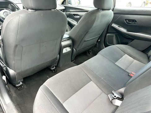 Used 2025 Nissan Sentra SV FWD image 24