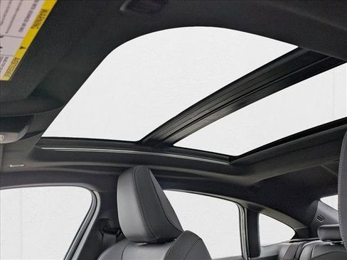 Used 2026 BMW 228i xDrive w/ Technology Package image 15