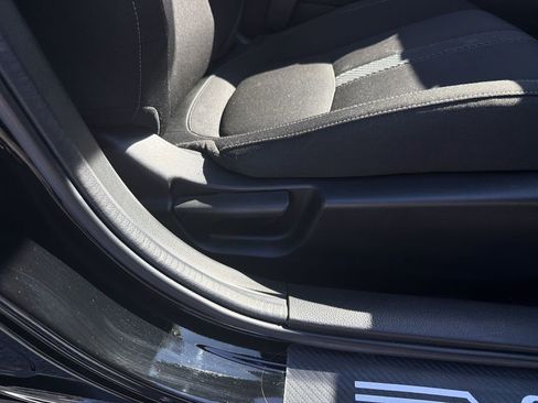 Certified 2019 Honda Civic EX image 43