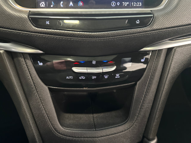Certified 2025 Cadillac XT5 Premium Luxury w/ Technology Package AWD/4WD image 18