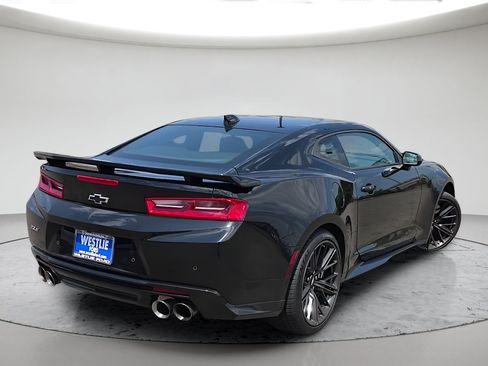 Used 2018 Chevrolet Camaro ZL1 RWD image 7