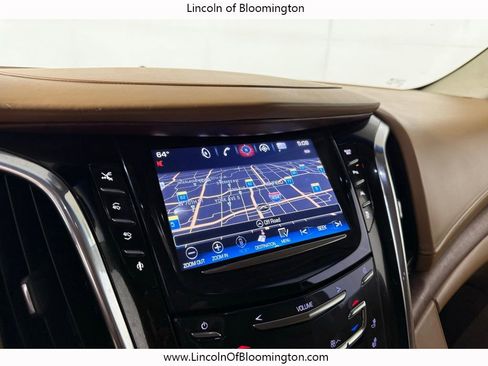 Used 2016 Cadillac Escalade ESV Platinum AWD/4WD image 39