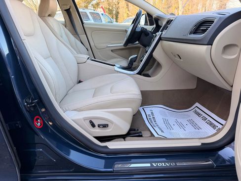 Used 2013 Volvo S60 T5 image 14