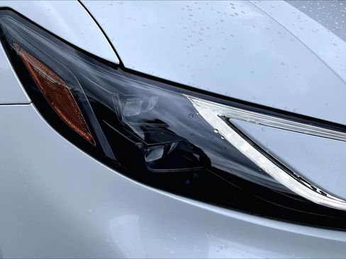 Used 2025 Toyota Camry XSE w/ Premium Plus Package image 27