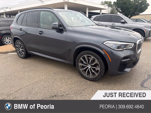 Used 2022 BMW X5 xDrive40i w/ M Sport Package AWD/4WD image 1