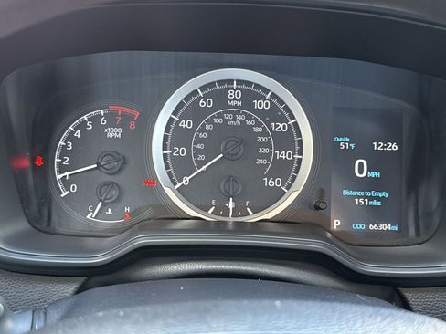 Used 2020 Toyota Corolla LE image 17