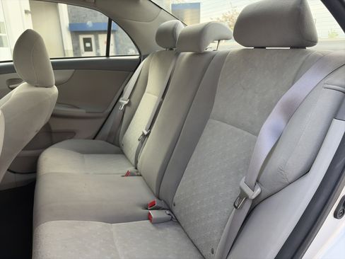 Used 2009 Toyota Corolla LE FWD image 19