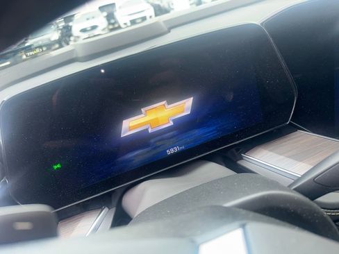 Used 2025 Chevrolet Tahoe Premier w/ Sun And Tow Package image 10