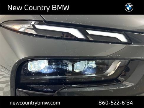 New 2026 BMW X7 M60i image 34