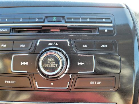 Used 2013 Honda Civic LX image 32