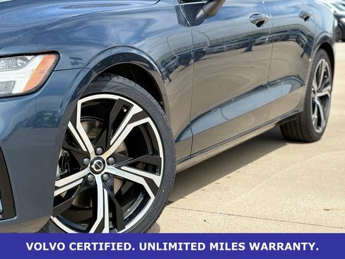 Certified 2024 Volvo S60 B5 Plus FWD image 9