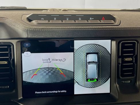 New 2025 Ford Bronco Badlands image 22