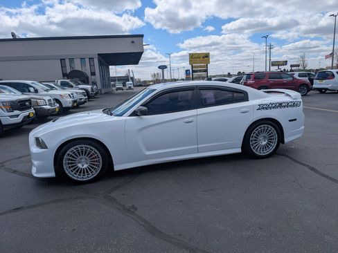 Used 2012 Dodge Charger SRT8 w/ Driver Confidence Group RWD image 5