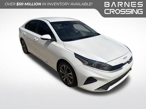 Used 2023 Kia Forte LXS w/ LXS Technology Package FWD image 1