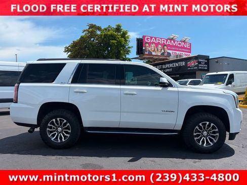 Used 2017 GMC Yukon SLT AWD/4WD image 9