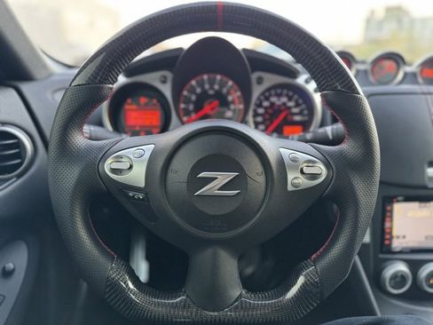 Used 2013 Nissan 370Z NISMO image 17