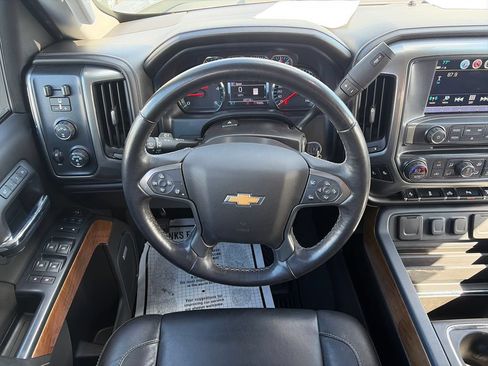 Used 2019 Chevrolet Silverado 2500 LTZ w/ Duramax Plus Package AWD/4WD image 12