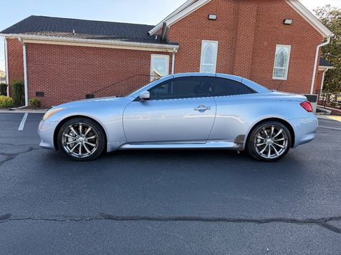 Used 2009 INFINITI G37 Convertible w/ Premium Pkg RWD image 15