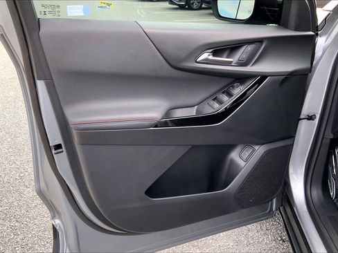 Used 2025 Chevrolet Equinox RS w/ Safety and Technology Package image 19