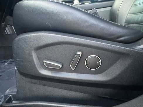 Used 2015 Ford Edge SEL w/ Canadian Comfort Package AWD/4WD image 21