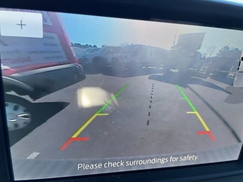 Used 2022 Ford Maverick Lariat w/ Lariat Luxury Package image 17