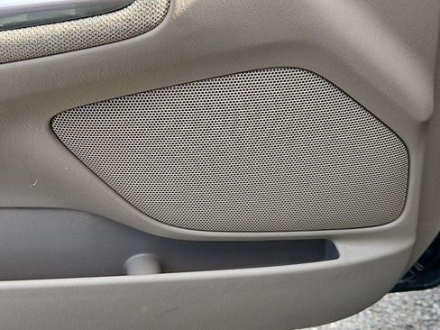 Used 2005 Toyota Camry SE FWD image 23