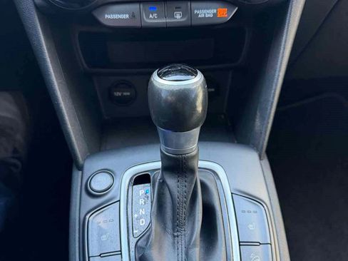 Used 2018 Hyundai Kona SEL FWD image 14