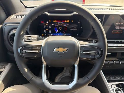 New 2026 Chevrolet Colorado W/T w/ WT Custom Package AWD/4WD image 23