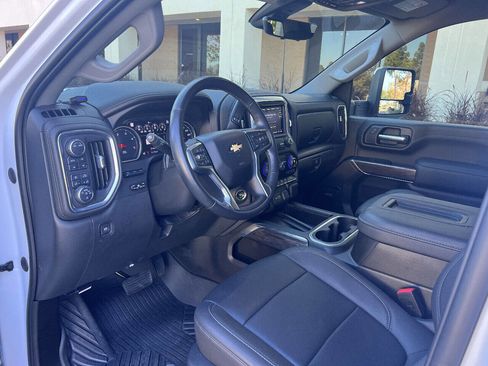 Used 2021 Chevrolet Silverado 2500 LTZ w/ LTZ Premium Package image 27