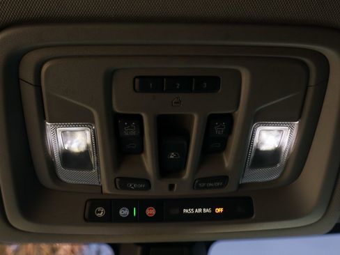 Used 2019 Chevrolet Silverado 1500 LTZ w/ LTZ Plus Package image 27