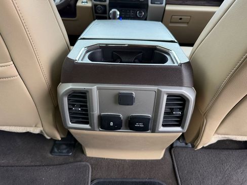 Used 2019 Ford F150 Lariat image 24
