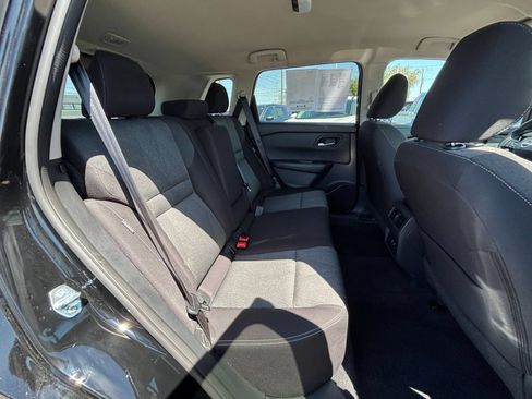 Used 2025 Nissan Rogue SV AWD/4WD image 41