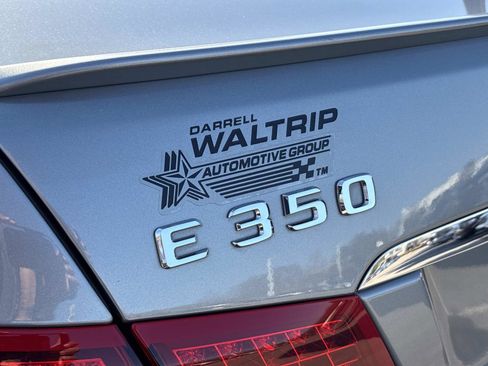 Used 2011 Mercedes-Benz E 350 Cabriolet image 28