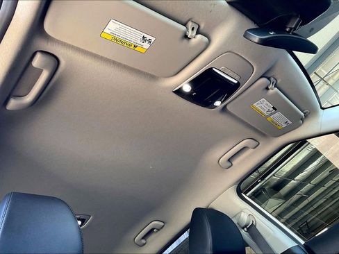 Used 2021 Kia Seltos SX image 22