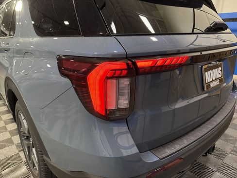 New 2026 Ford Explorer ST w/ Sun And Sound Package image 19